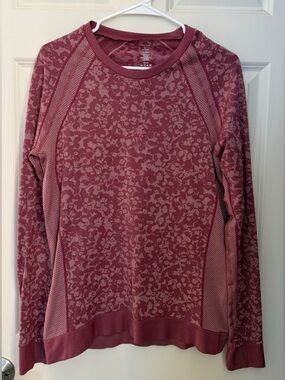 Title Nine Floral Active Long Sleeve/Base Layer, Large